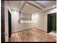 Appartement en location à Hay Mabrouka. 2 belles chambres. Résidence avec concierge, climatisation générale - miniature 2