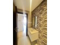 Appartement en location à Hay Mabrouka. 2 belles chambres. Résidence avec concierge, climatisation générale - miniature 4