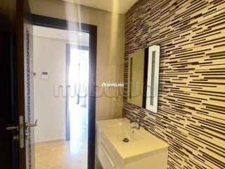 Appartement en location à Hay Mabrouka. 2 belles chambres. Résidence avec concierge, climatisation générale - Appartement à louer - Marrakech