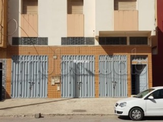 Grande maison de deux étages d'une surface de 119 m² - Maison à vendre - Autre