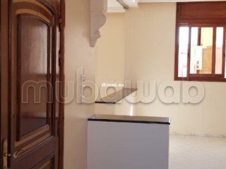 Grande maison de deux étages d'une surface de 119 m² - Maison à vendre - Autre