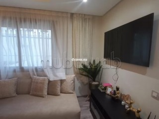 Vente d'un bel appartement à Bourgogne Ouest. 1 Pièce. Porte blindée et système de double vitrage - Appartement à vendre - Casablanca