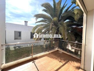 Villa commerciale de 560m2 Au Zénith Sidi Maarouf - Villa à louer - Casablanca