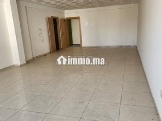 Louer Bureau Façade à 5min de Gare TGV Kénitra - Bureau à louer - Kenitra