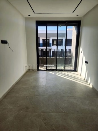 studio-neuf-haute-gamme-52m2-a-q-les-princesses-big-2