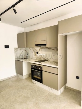 studio-neuf-haute-gamme-52m2-a-q-les-princesses-big-4