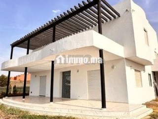 Ferme avec villa moderne à louer – Mohammedia - Terrain à louer - Mohammedia