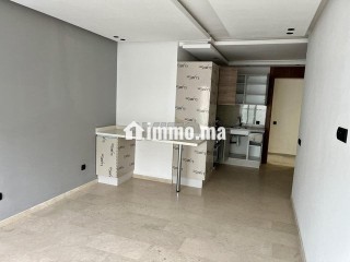 A louer Studio de haut standing a bourgoune - Appartement à louer - Casablanca