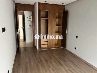 A louer Studio de haut standing a bourgoune - Appartement à louer - Casablanca