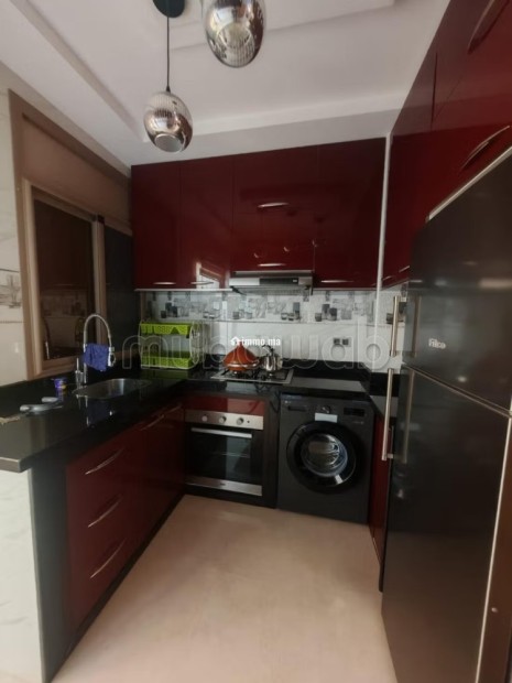 Très bel appartement en location à Cité Adrar.
Superficie 65 m².
Meublé - Location Immobilier - Agadir - photo 3