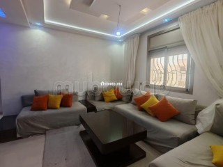 Très bel appartement en location à Cité Adrar.
Superficie 65 m².
Meublé - Appartement à louer - Agadir