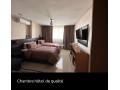 Appartement à louer à Hay Mohammadi. 2 chambres agréables. Salon contemporain - miniature 6