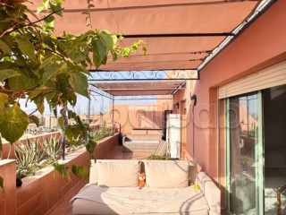 À VENDRE – Appartement d’Exception avec Terrasse Panoramique face au Jardin Majorelle – Marrakech - Appartement à vendre - Marrakech