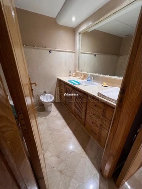 Appartement en location meublée 3 CHAMBRES - Location Immobilier - Casablanca - photo 8