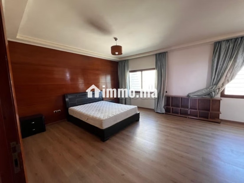 Triplex en location vue mer meublée - Location Immobilier - Dar Bouazza - photo 5