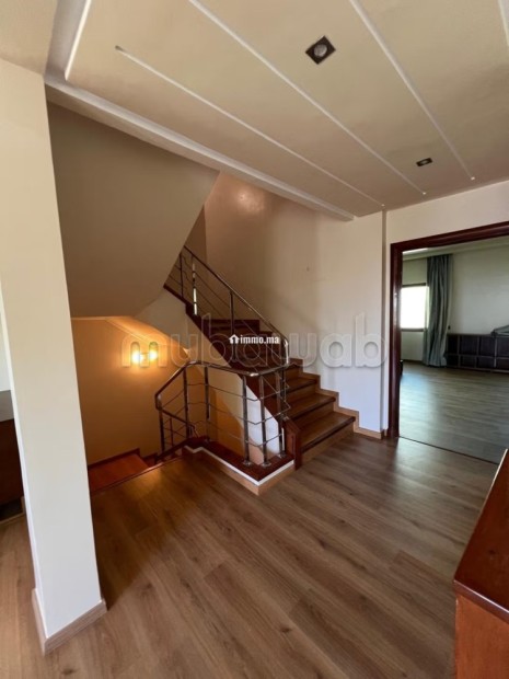 Triplex en location vue mer meublée - Location Immobilier - Dar Bouazza - photo 8