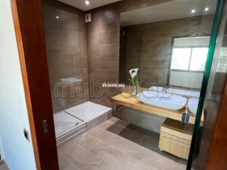 Triplex en location vue mer meublée - Appartement à louer - Dar Bouazza