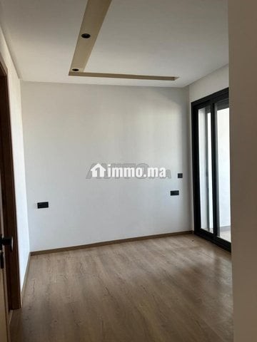 Location studio 48m² vide, Les Hopitaux - Location Immobilier - Casablanca - photo 8