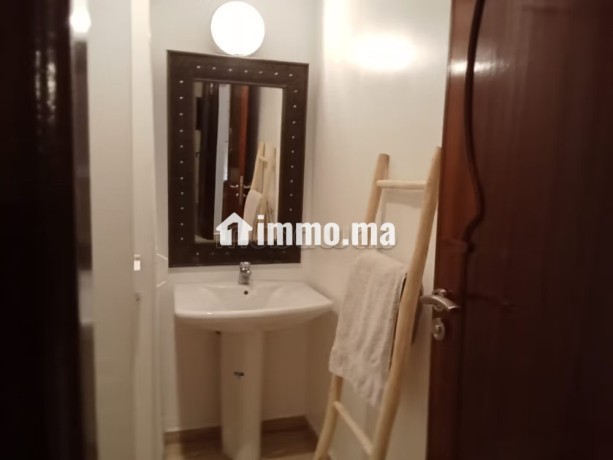 appartement-a-louer-a-gueliz-surface-totale-120-m2-meuble-big-1