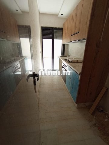 Studio vide avec terrasse 40 m² – Parc - Location Immobilier - Mohammedia - photo 6