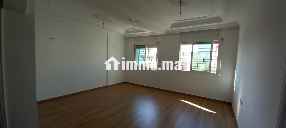 Appartement à 5 min de la gare vient d'être rénové - Location Immobilier - Temara - photo 1