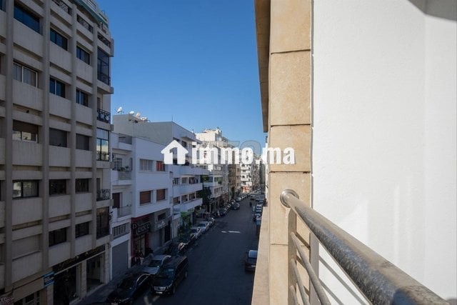 JOLI STUDIO A LOUER MEUBLE SUR GAUTIER - Location Immobilier - Casablanca - photo 6
