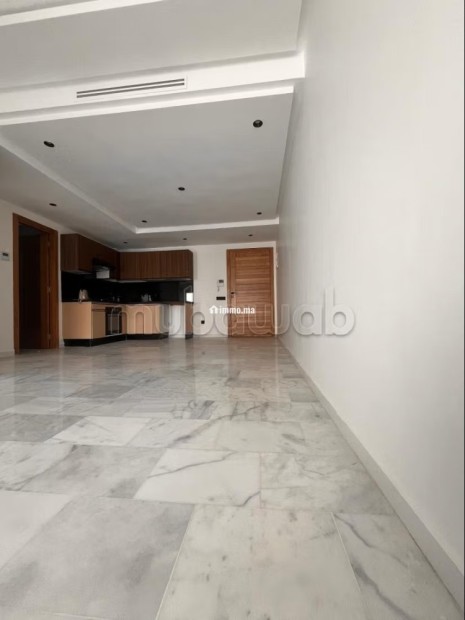 Bel appartement en location à Californie. 1 chambre. Espaces verts et ascenseur - Location Immobilier - Casablanca - photo 5