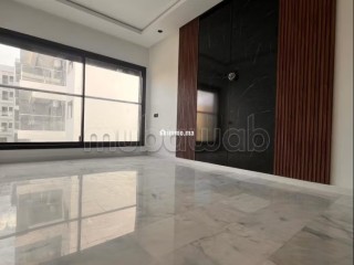 Bel appartement en location à Californie. 1 chambre. Espaces verts et ascenseur - Appartement à louer - Casablanca