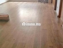 Studio vide à bd mohamed smiha - Appartement à louer - Casablanca