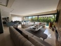 Magnifique villa moderne 4 chambres meublée en résidence - miniature 8