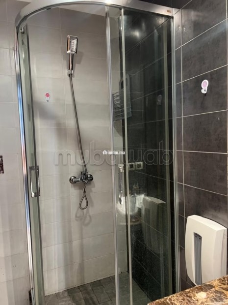 Meublé trés joliment studio à belvédère - Location Immobilier - Casablanca - photo 5