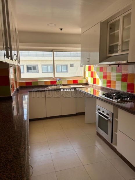 Un magnifique apt à louer à 3mn du lycée Descartes - Location Immobilier - Rabat - photo 1