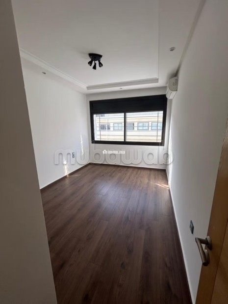 Un magnifique apt à louer à 3mn du lycée Descartes - Location Immobilier - Rabat - photo 7