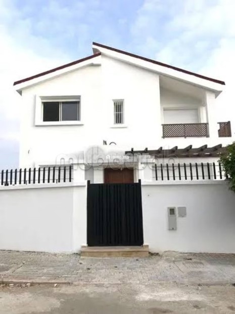 Une villa à retaper à hay ryad - Vente Immobilier - Rabat - photo 1