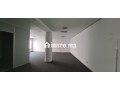 Plateau de bureau sur Abdelmoumen - miniature 2