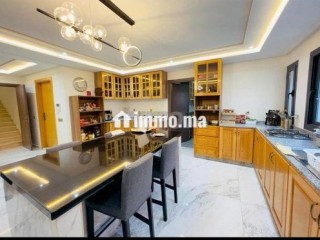 Vente belle villa almaz opportunité - Maison à vendre - Casablanca