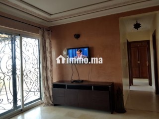 Location saisonnière à Saada. 4 pièces. Système de parabole et salon marocain - Appartement à vendre - Fes