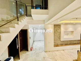 Location magnifique duplex vide - Appartement à louer - Marrakech