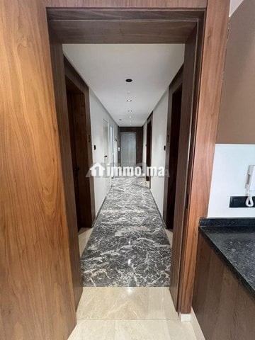 Studio vide neuf sur bvd taddart - Location Immobilier - Casablanca - photo 6