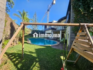 Villa isol&e en plein coeur de Californie - Villa à vendre - Casablanca