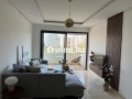 Apparemment meuble a vendre a hay riad - miniature 3