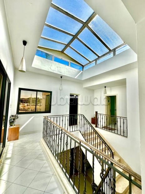 Belle villa à vendre avec jardin - Vente Immobilier - Casablanca - photo 2