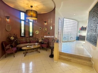 Belle villa à vendre avec jardin - Villa à vendre - Casablanca