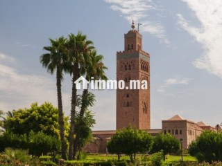 Marrakech – Terrain autorisé pour Riad / Maison d’hôtes 8 chambres au cœur de la Médina - Maison à vendre - Autre