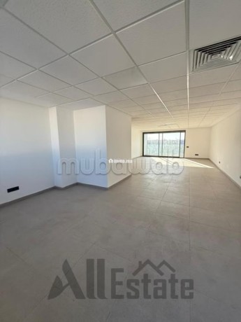 plateaux-de-bureaux-a-louer-ferme-bretonne-big-2
