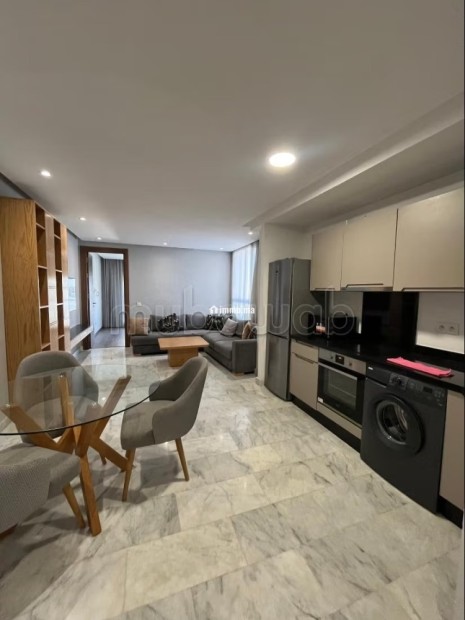 Superbe appartement à louer à Racine. 1 chambre. Bien meublé - Location Immobilier - Casablanca - photo 2