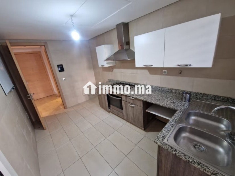 Magnifique appartement a louer prestigia - Location Immobilier - Bouskoura - photo 7