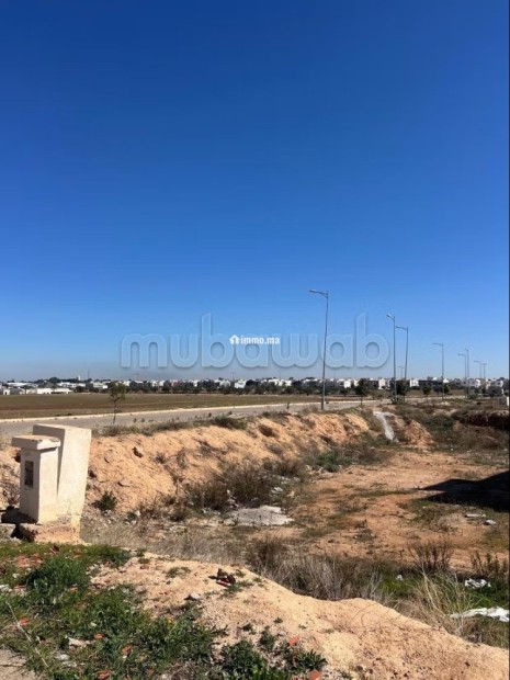Terrain villa d'angle à Route ain Chkaf.
Superficie 329 m² - Vente Immobilier - Fes - photo 3