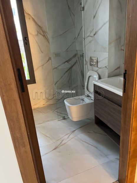 Magnifique appartement vide à louer - Location Immobilier - Casablanca - photo 8