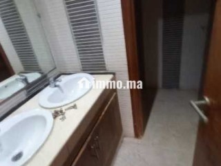 Villa à vendre à lotissement lina 370 m² - Villa à louer - Casablanca